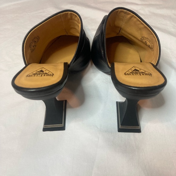 John Fluevog Esoteric Temptations Bella Cohen Slouchy Mule Heels Black | Sz 6.5 - Picture 6 of 16